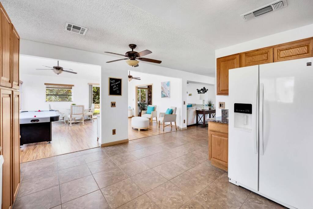 Centrally Located Spacious Vacation Hom 13 M Strip Лас-Вегас Экстерьер фото